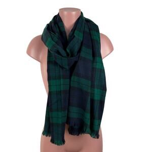 GAP Cozy Scarf in Blackwatch Plaid 100% acrylic 495056 fringe